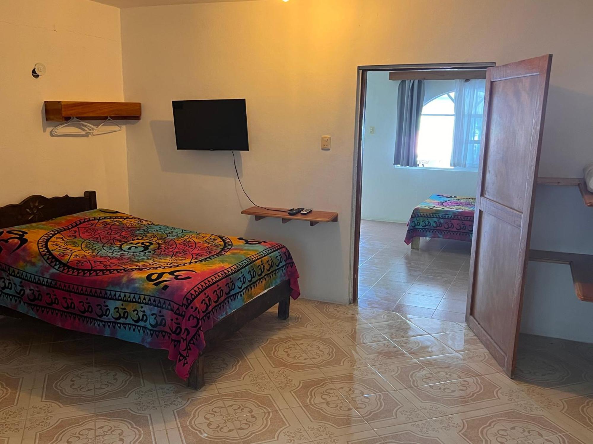 Casa Gajah Hotel Cuyo Zewnętrze zdjęcie