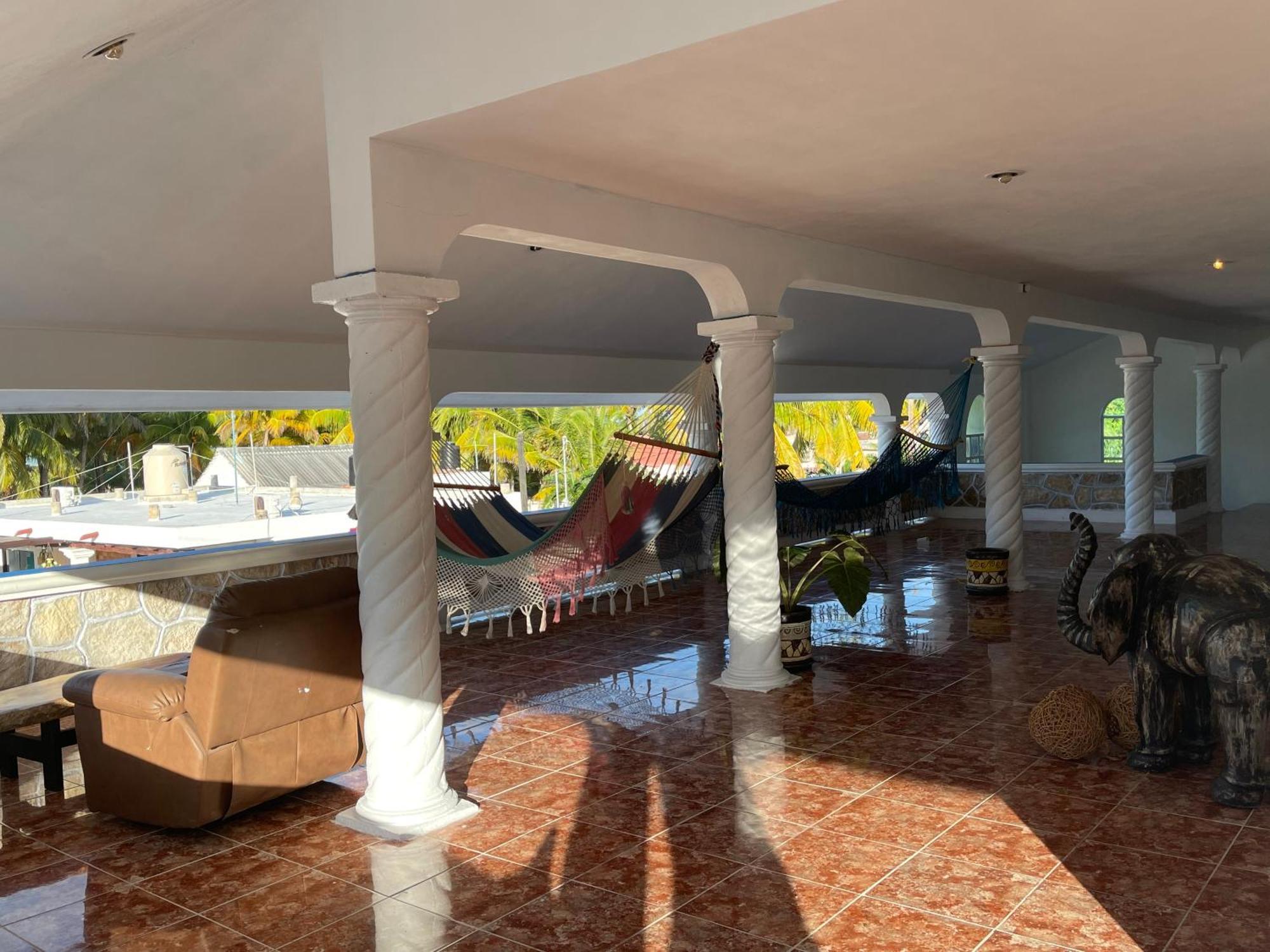 Casa Gajah Hotel Cuyo Zewnętrze zdjęcie